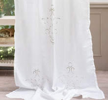 Carica l'immagine nel visualizzatore di Gallery, Tenda tendone Blanc Mariclo' serie Affetto bianca 150x290cm.