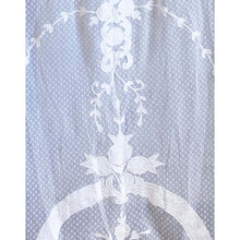 Carica l'immagine nel visualizzatore di Gallery, Tenda ricamata Blanc Mariclo Arpeggio Collection 140×290 cm avorio