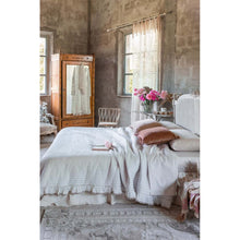 Carica l'immagine nel visualizzatore di Gallery, Trapuntina boutis matrimoniale 260x260 Blanc Mariclo' serie Regina di Cuori