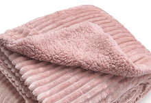 Carica l'immagine nel visualizzatore di Gallery, Plaid coperta matrimoniale sherpa Livigno