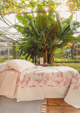 Carica l'immagine nel visualizzatore di Gallery, Boutis trapuntina 1 piazza singola L'atelier17 serie Jardin + 1 copriguanciale