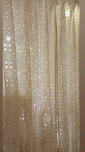 Carica l'immagine nel visualizzatore di Gallery, Coppia tendoni in pizzo 140x290 (conf. 2 pezzi)