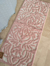 Carica l'immagine nel visualizzatore di Gallery, Tappeto Arabesque cotone 60x150cm.