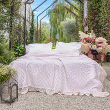 Carica l'immagine nel visualizzatore di Gallery, Boutis trapuntina L'Atelier17 serie Poesia matrimoniale