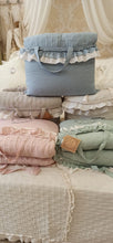 Carica l'immagine nel visualizzatore di Gallery, COPPIA COPRIGUANCIALE 50X80 SHABBY CHIC 4 varianti colore