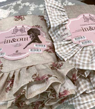 Carica l'immagine nel visualizzatore di Gallery, TOVAGLIA RESINATA IN&OUT L'ATELIER17 155X185 CON GALA 3 VARIANTI COLORE