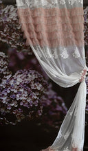 Carica l'immagine nel visualizzatore di Gallery, TENDA TENDONE PIZZO SERIE ANDROMEDA BICOLOR L'ATELIER17 140X290cm.