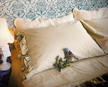 Carica l'immagine nel visualizzatore di Gallery, Completo lenzuola matrimoniale volant cotone L'atelier17 serie Brigitte 5 colori