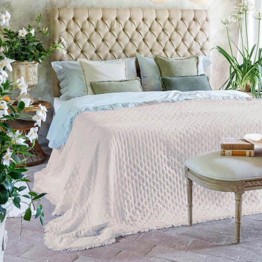 Trapuntina piazza e mezzo Blanc Mariclo' serie Petali Uniti