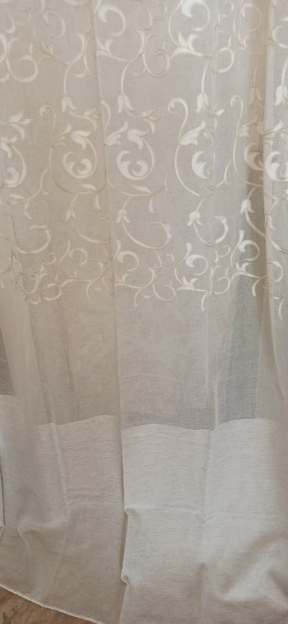 Tenda in poliestere ricamata 140x290 cm. Avorio