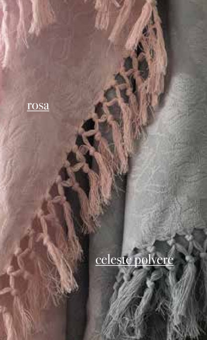 Copriletto, copridivano, copritutto matrimoniale jacquard con frange L'Atelier17