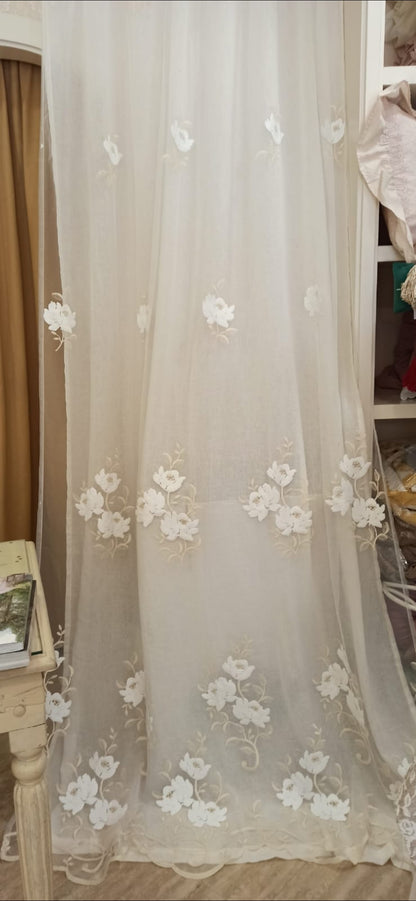 Coppia 2 tendoni 140x290cm. in tulle ricamato