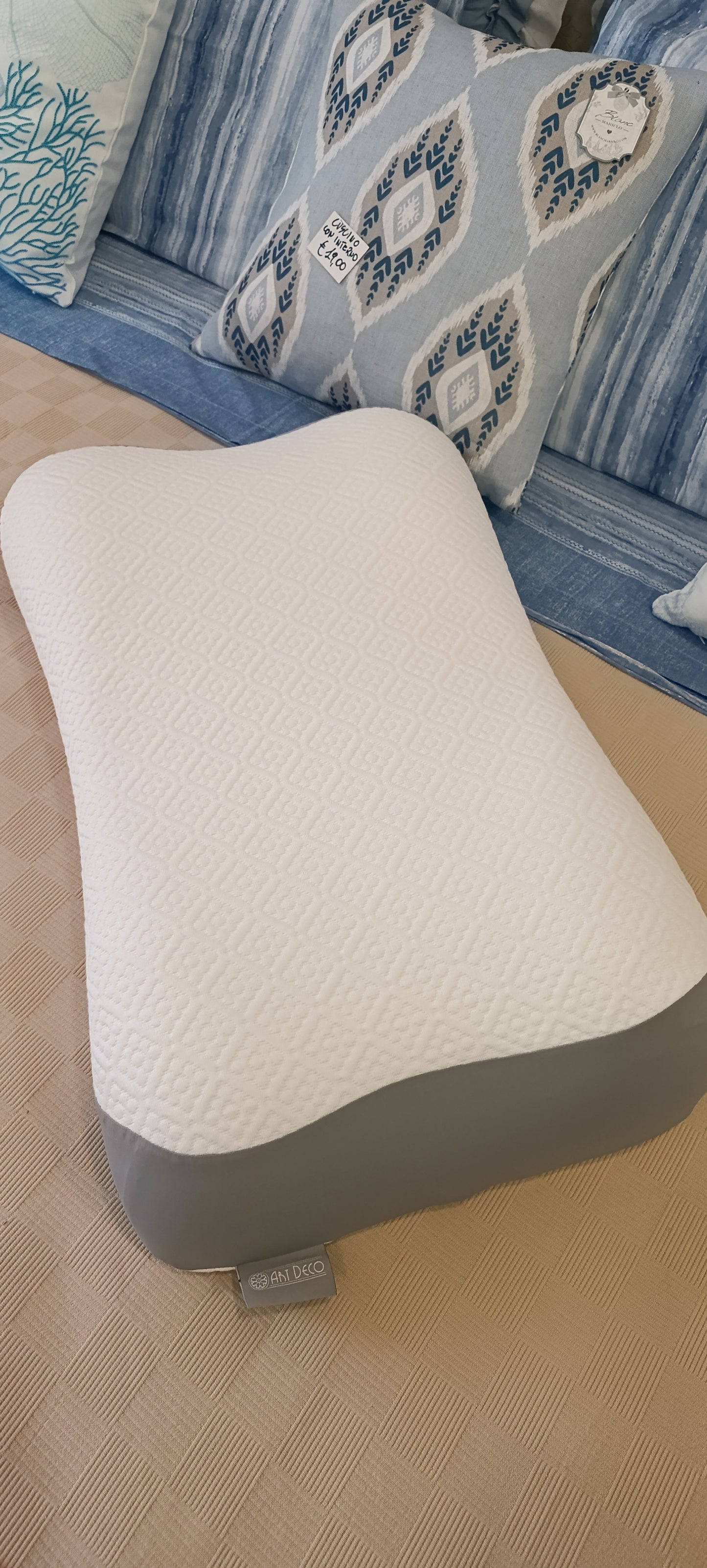 Cuscino cervicale Memory Foam