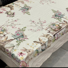 Carica l'immagine nel visualizzatore di Gallery, Tovaglia cotone rettangolare pasquale 140x245cm
