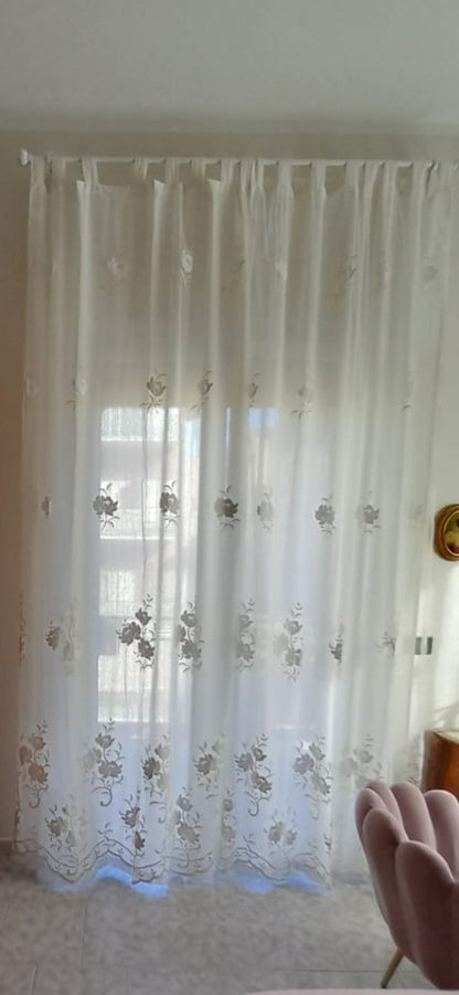Coppia 2 tendoni 140x290cm. in tulle ricamato