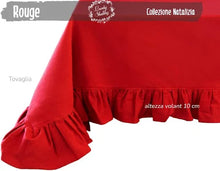 Carica l&#39;immagine nel visualizzatore di Gallery, Tovaglia o copritavola rosso in cotone con volant 160x260cm
