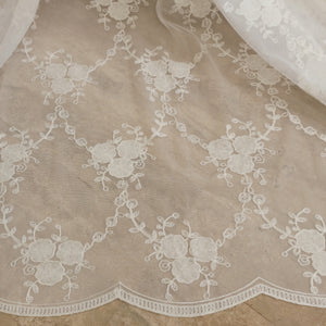 Tenda tendone Blanc Mariclo' serie Coraggio decoro floreale bianco 150x300