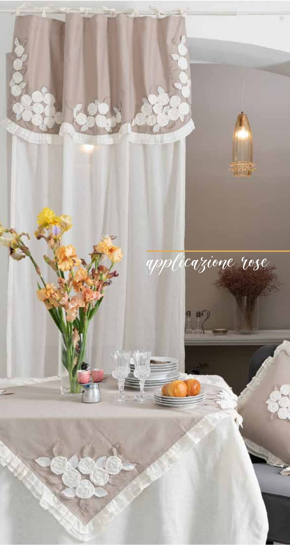 Mantovana in cotone con rose applicate L'Atelier17 serie Baba' shabby chic