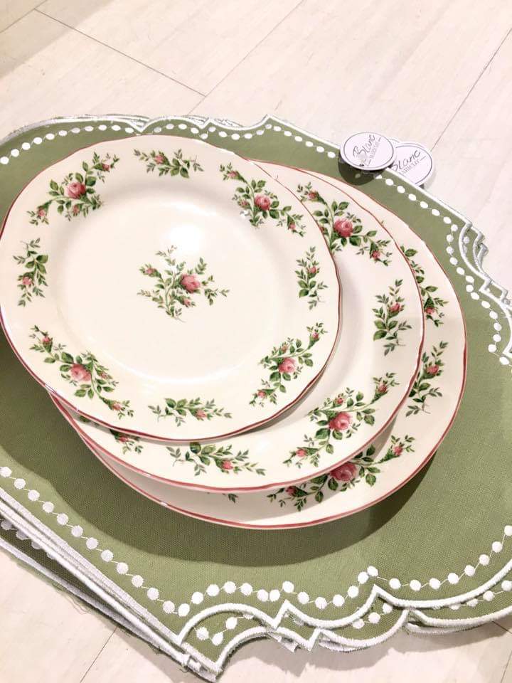 SERVIZIO PIATTI ROMANTICO CERAMICA BLANC MARICLO' MOSS ROSE 18 PEZZI BIANCO