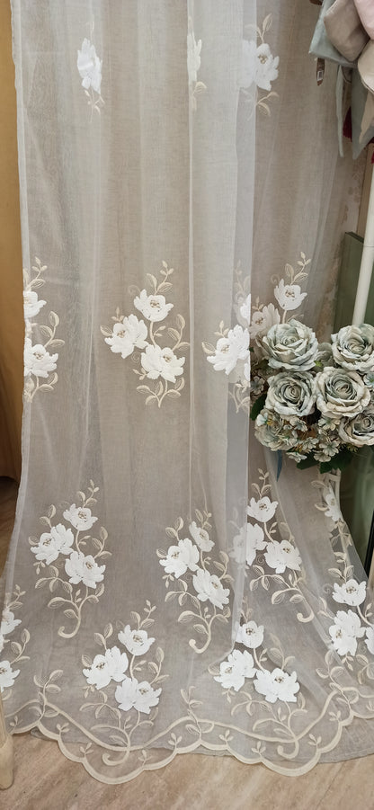 Coppia 2 tendoni 140x290cm. in tulle ricamato