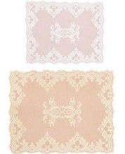 Carica l'immagine nel visualizzatore di Gallery, Set 2 centrini tovaglietta pizzo L'Atelier17 serie Aurore colore avorio o bianco
